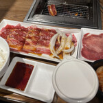 Yakiniku Raiku - 