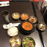 Hibuta Ichinana - 純豆腐チゲ定食1000円