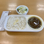 オーベルジーヌ - ランチセットチキンカレー＋グリーンサラダ1,080円