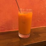 BAR ホテルの前 - 