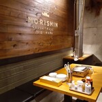 明石焼肉 MORISHIN - 店内