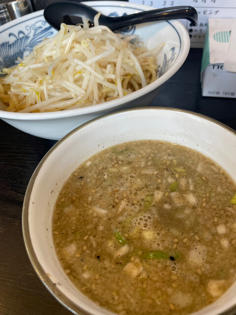 Hustle Ramen Honma Asakusa Ten photo 3