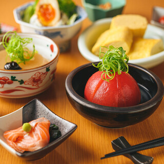 丁寧に作るおばんざいと逸品料理