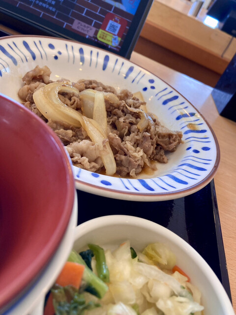 すき家 36号苫小牧日吉店 - 糸井（牛丼）の写真