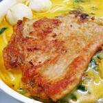 榮泰美食坊 - 豬扒