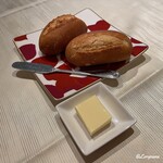 プチレストラン ブーケ・ド・フランス - バゲットとブール