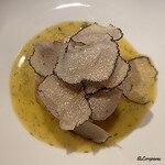 プチレストラン ブーケ・ド・フランス - 帆立貝柱とトリュフのミルフィーユ仕立のパートフィロ包み焼 ソースブールブラン