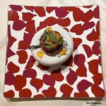 プチレストラン ブーケ・ド・フランス - 大間の本鮪のカマトロのタルタルと下北の生海胆のタルト