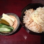 日登美山荘 - 岩魚ごはんと香の物