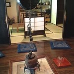 日登美山荘 - 店内