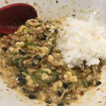 つけめんや 泉 - 半ライスはおい飯ざますっ