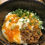 つけめんや 泉 - 台湾チーズ丼