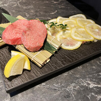 北新地焼肉 きらく - スーパーネギタン塩と上タン塩