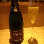 RISTORANTE IL NODO - シャルドネのスパークリング