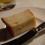 Restaurant Satoshi.F - アンチョビを練りこんだパン