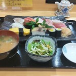 博多 太郎寿司 - 