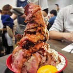 爆丼屋 - 爆盛り！焼き牛丼 MEGA