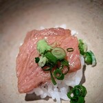 日本料理FUJI - 一口サイズのカマ丼を作って下さいました。脂、あっま～～い。