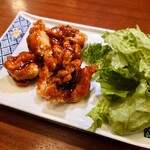 Hakata Motsu Yaki To Kushi Yaki Kushi Ponzu - 夏の鶏から韓国激辛味