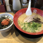 豚骨らーめん 福の軒 - 特製ラーメン＋明太子飯