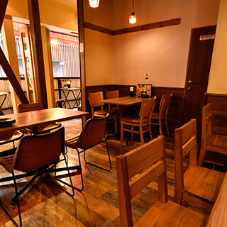 The cozy space can be used for a variety of purposes, from solo guests to parties♪