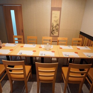 落ち着いた雰囲気の中でいただく珠玉の四季の味◇完全個室あり