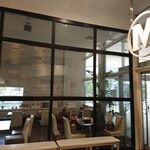 M&C Cafe - 店内
