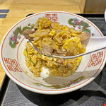 超純水採麺 天国屋 - 比内地鶏の卵の濃厚な旨さに「魯山人醤油2023Ver」の香ばしい香りと旨さが加わり、まさに至福の旨さ