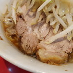 ラーメン二郎 - この日の豚