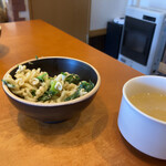 206356271 - マカロニのサラダとスープ