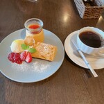 BUONO - ドルチェとコーヒー　cランチ