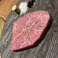 和牛とタン 焼肉 とみ 新橋本店 - シャトーブリアン