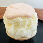 こひる庵 - 本日の味見氷　桜あんクリーム♡