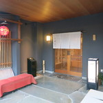 京料理かねき - 祇園の提灯も