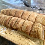 やちむん喫茶シーサー園 - 黒糖入りの甘いおやつ、チンピン