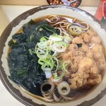 岩本町スタンドそば - いかげそそば500円＋わかめ110円