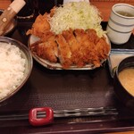 Tonkatsu Santa - ロースカツ定食＆単品コロッケ