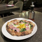 ピッツェリア オステリア カポ - ビスマルク