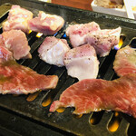 Yakiniku Teburu Santama - 