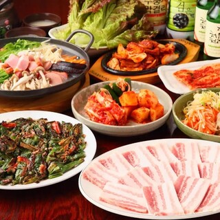 韓国料理をたっぷり味わう♪飲み放題付コース4,000円～