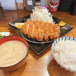 とんかつ檍のカレー屋 いっぺこっぺ - 