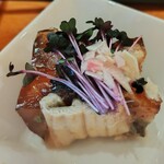 ビストロ マキムシ - お通し（穴子の煮凝り）