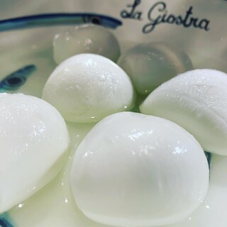 バール エ ターヴォラ カルダ ラ・ジョストラ_1