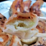 新ちゃん - ぎょうざ　断面