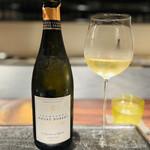 きう - ★シャンパン
      ◎ アンドレ・ロベール レ・ジャルダン・デュ・メニル グラン・クリュ ブラン・ド・ブラン ブリュット（仏・シャンパーニュ）