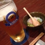 興 - 生ビール、お通し