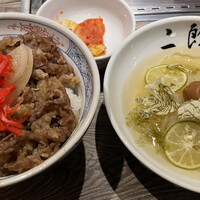 焼肉&手打ち冷麺 二郎 KANAYAMA - 