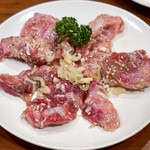 焼肉 白頭山 - 
