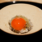 膳処末富 - ●薪大根ご飯
      3膳目は卵黄と山椒で。