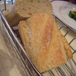 BISTRO L'Assiette - パン